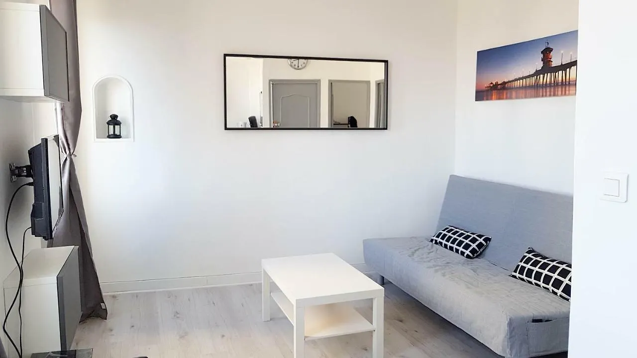 La Plus Belle De Main Marseille 0*,  Frankrig